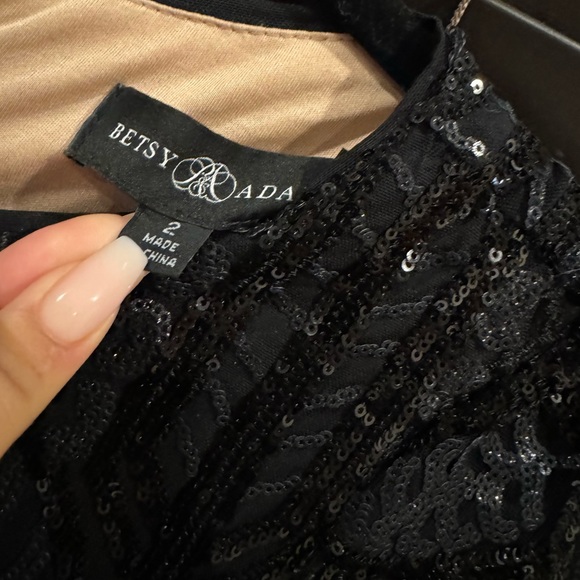 Betsy Adam long sleeve black sequence dress size 2 - Picture 4 of 4